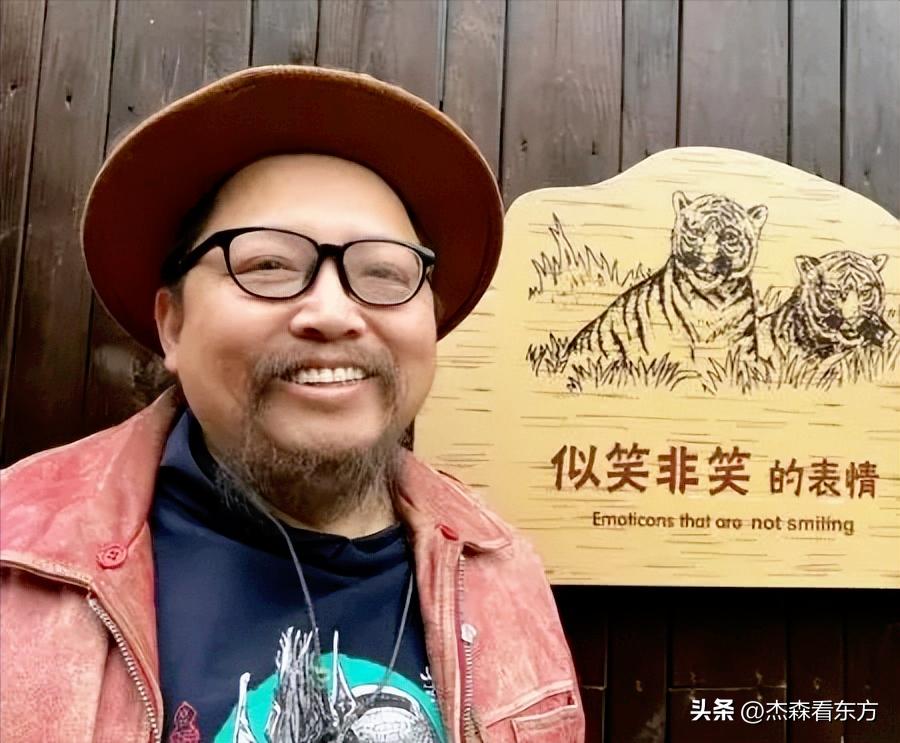 52岁大叔性骚扰多名女性，女子：他最爱舔女人的耳朵