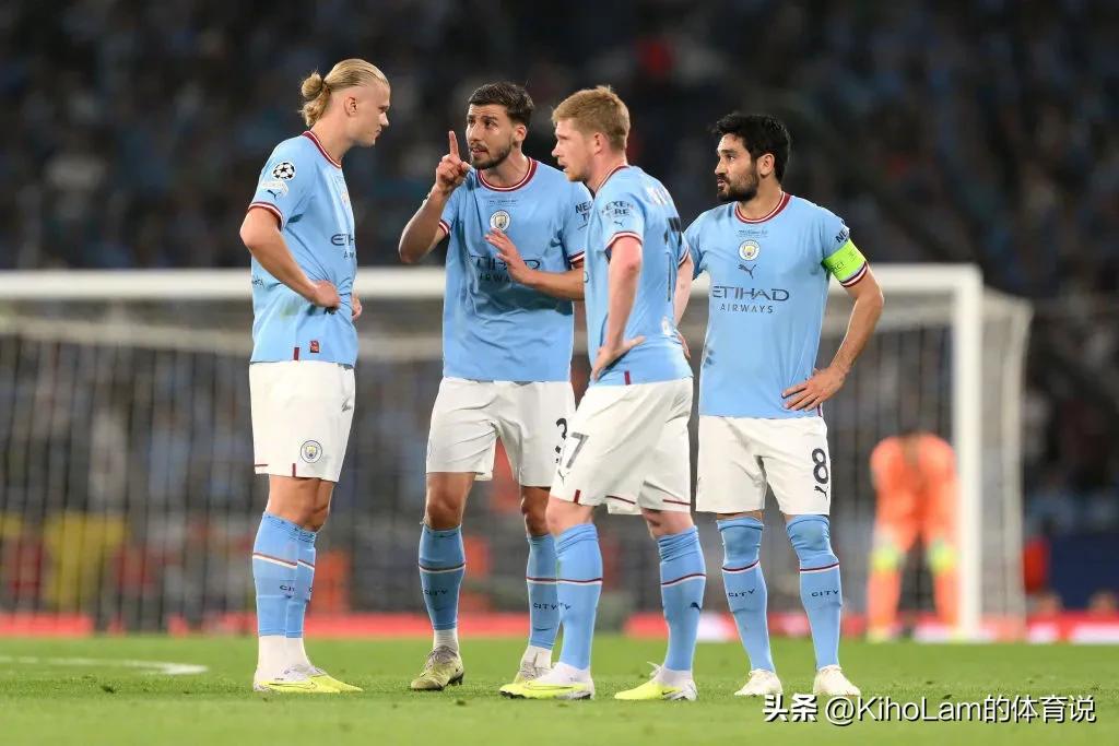 曼城获得三冠王梅西恭贺瓜帅,曼城是冠军英语