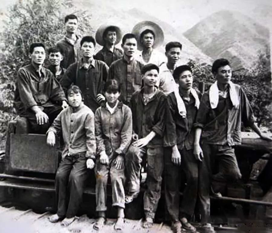 中国人民解放军部队组成部分,解放军通信兵团的序列