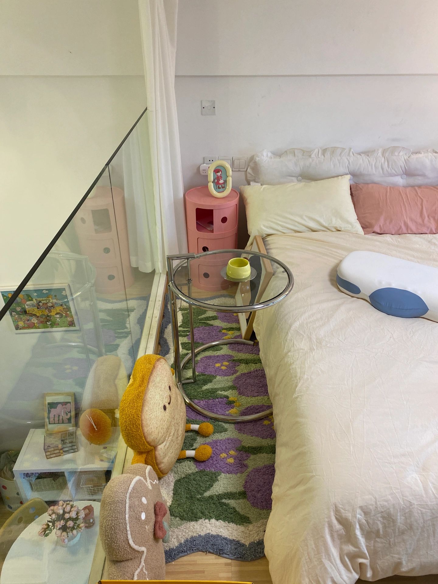 浙江女生晒出40㎡小家，独居养猫，日子过得惬意悠闲，令人羡慕