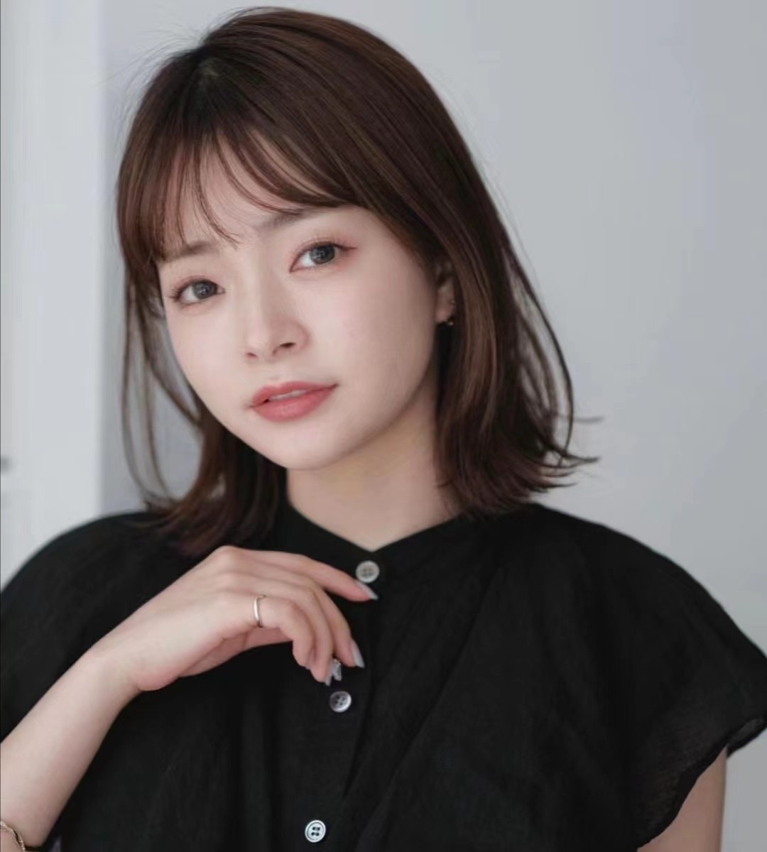 2018年最潮的几款中长发发型,今年最流行的一款发型中长发