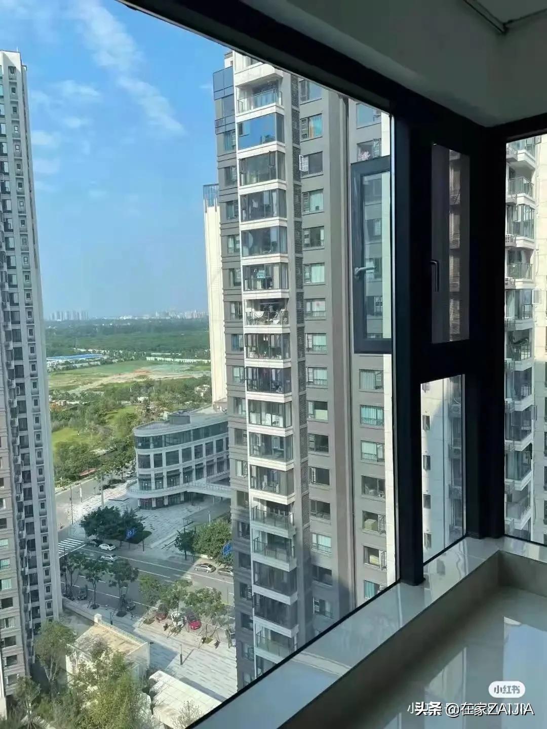 阳台窗户用什么防隐私,窗户隐私透光解决方法