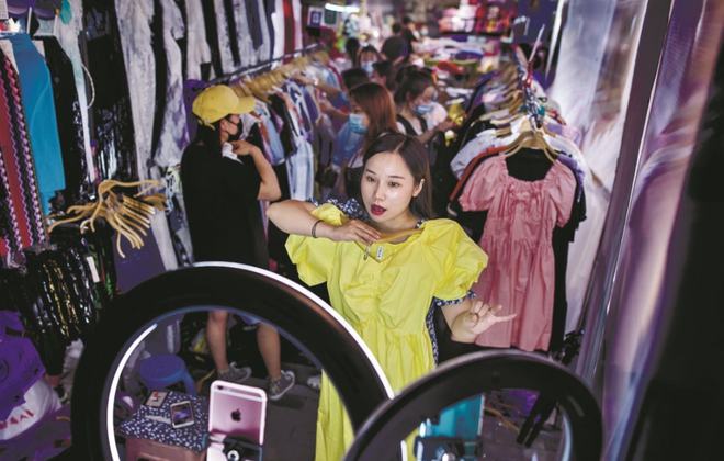 95后女主播:男老板黑心压榨,愤而自己干,老板穷追不舍起诉我