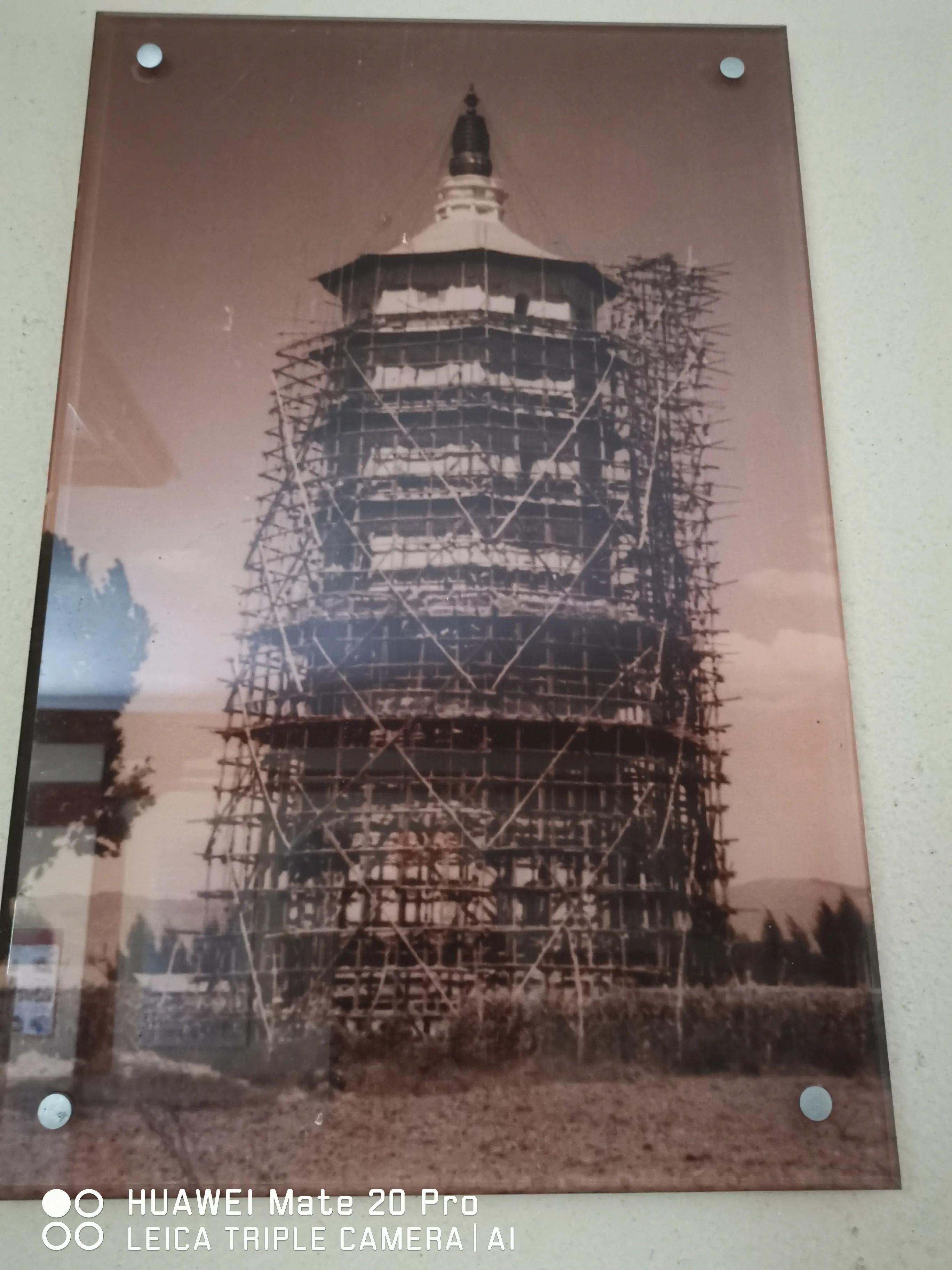 闲话启功书法作品欣赏,闲话汪曾祺书籍