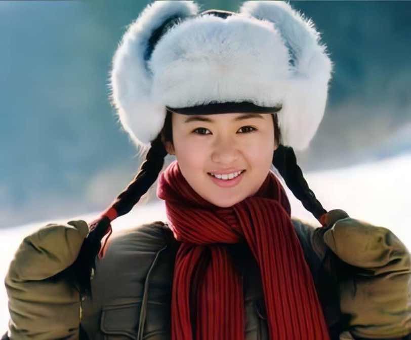 “小章子怡”童瑶的成长史，和她与张国立父子的恩怨情仇