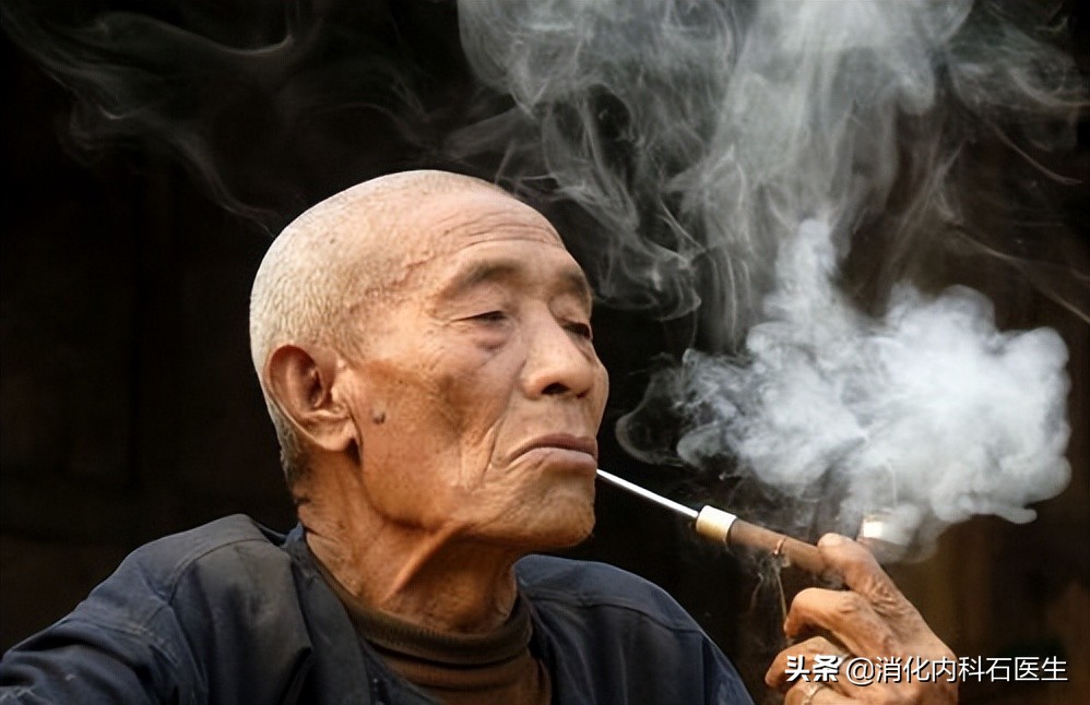 咳血误诊肺癌,男子肺癌被误诊为肺结核