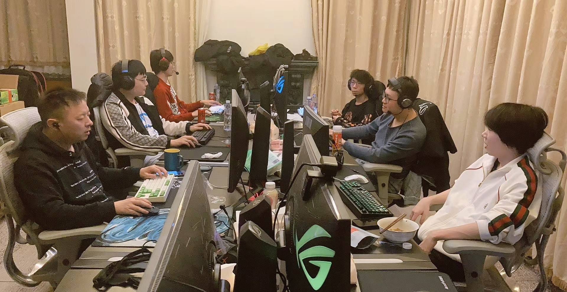 Dota2-玩弄致死？Aster状态回暖并横扫XG，XG不败金身终被破