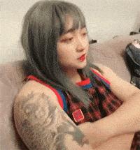 大哥怕是不行了,背是上午踩的,人是下午走的,席是中午吃的