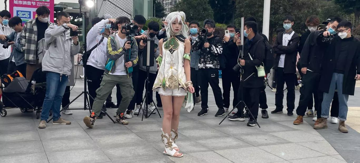 漫展cos的人挣钱吗,漫展cosplay赚钱吗