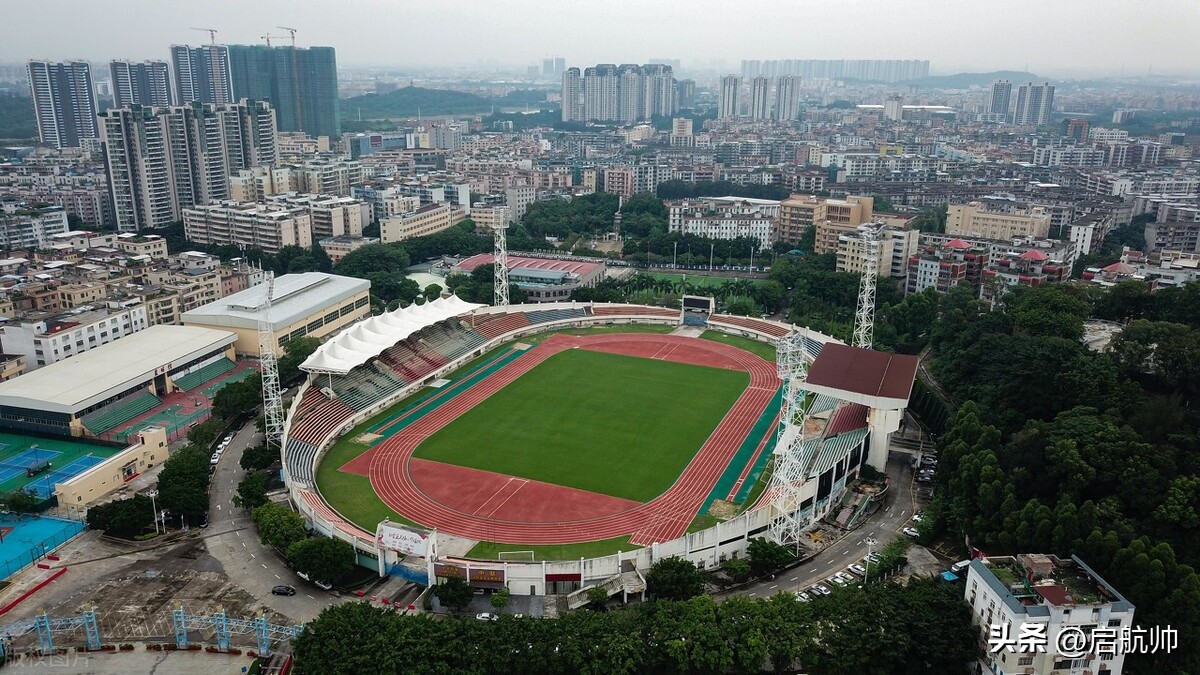 张修维和广州队比赛中发生什么,广州队李学鹏张修维去向