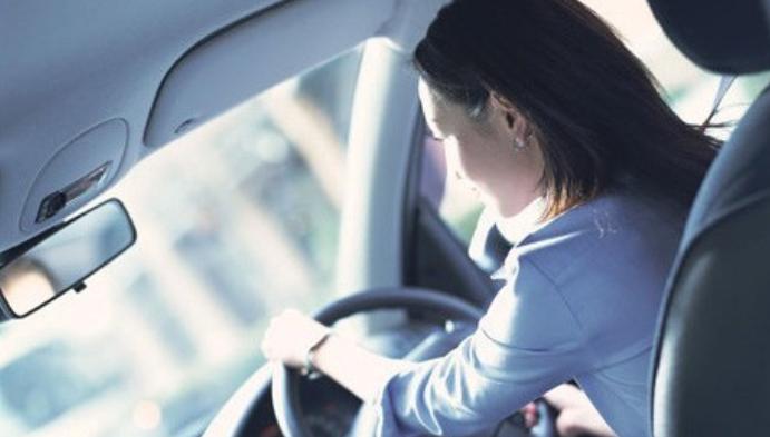 锯齿车道走错了可以首次免罚吗,车道上划的锯齿车道是怎么回事