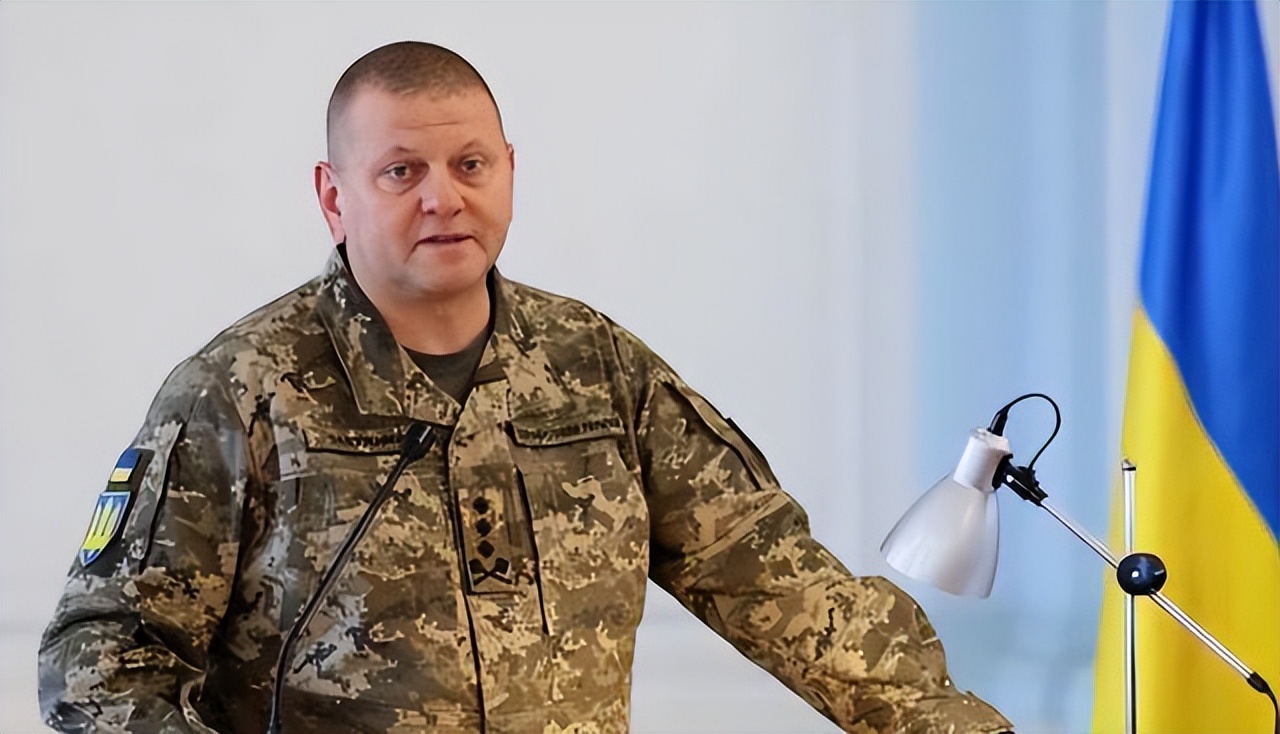 俄乌冲突结束后泽连斯基会怎样,乌军司令扎卢日内受伤