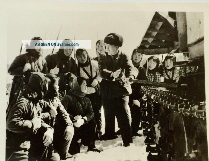 集中营惨状:30张老照片揭示妇女衣不遮体的悲惨命运!