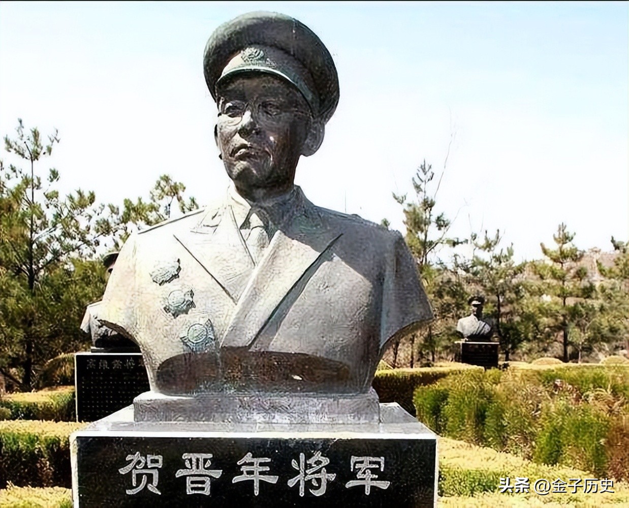 1955年授衔，四野军长拟被授予大校，毛主席很惊讶：他应该是少将