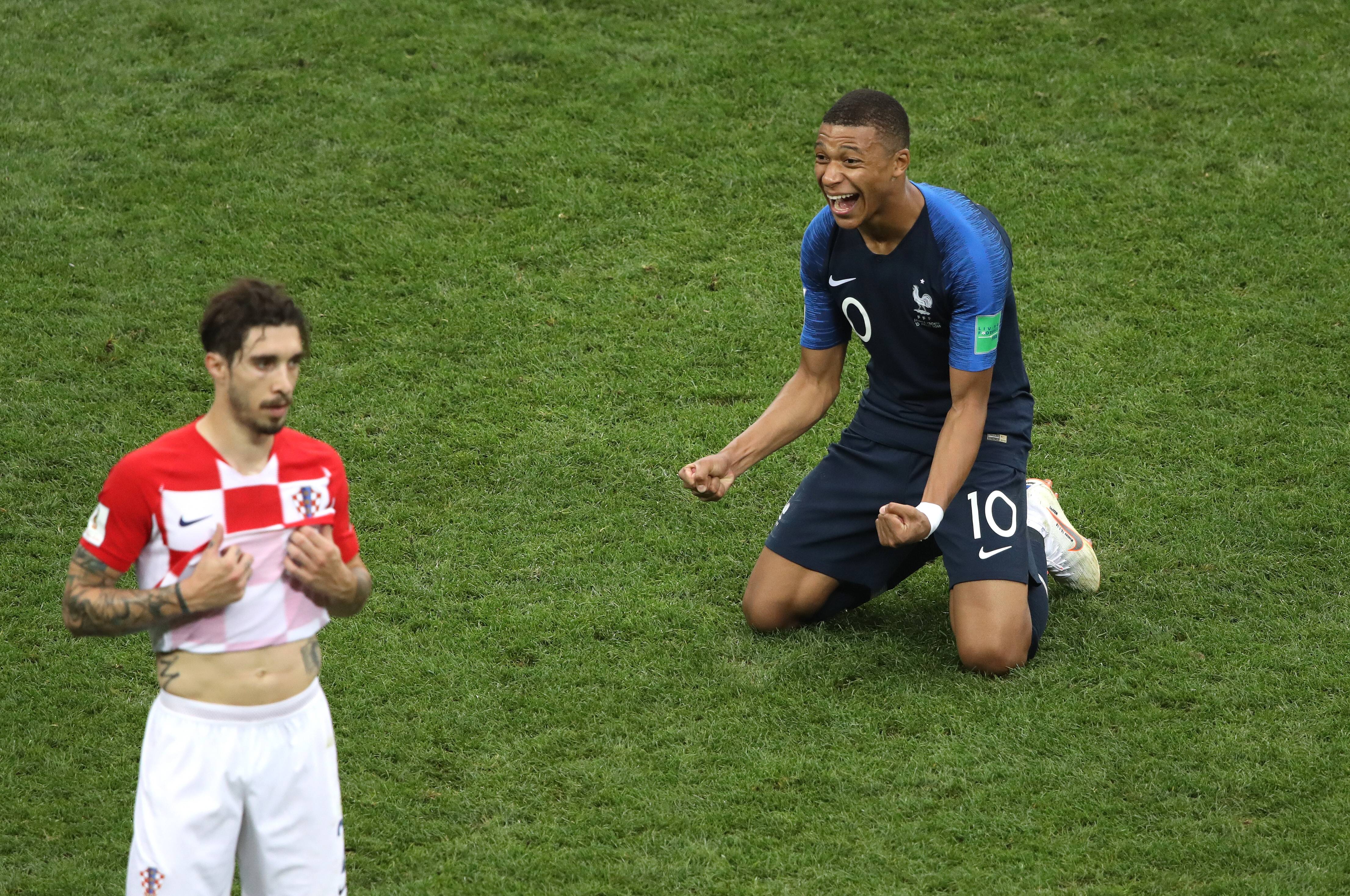 卡塔尔世界杯新球星,姆巴佩卡塔尔世界杯凌空斩