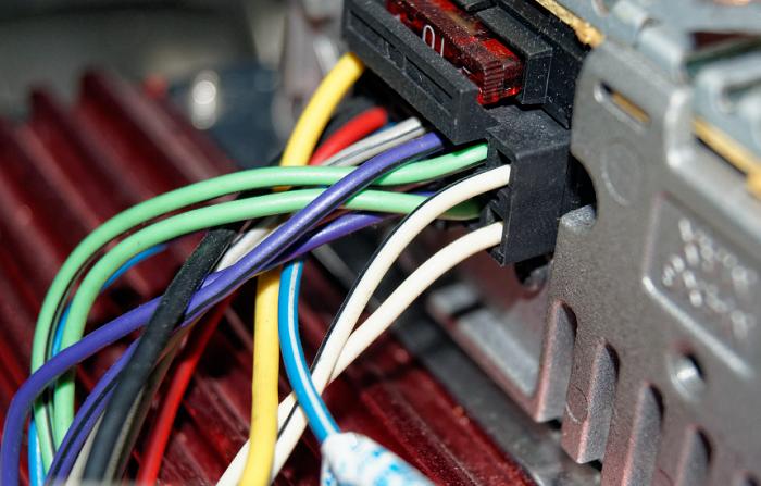 电脑主机突然一下子风扇声音变大,一体机电脑风扇声音很大怎么解决