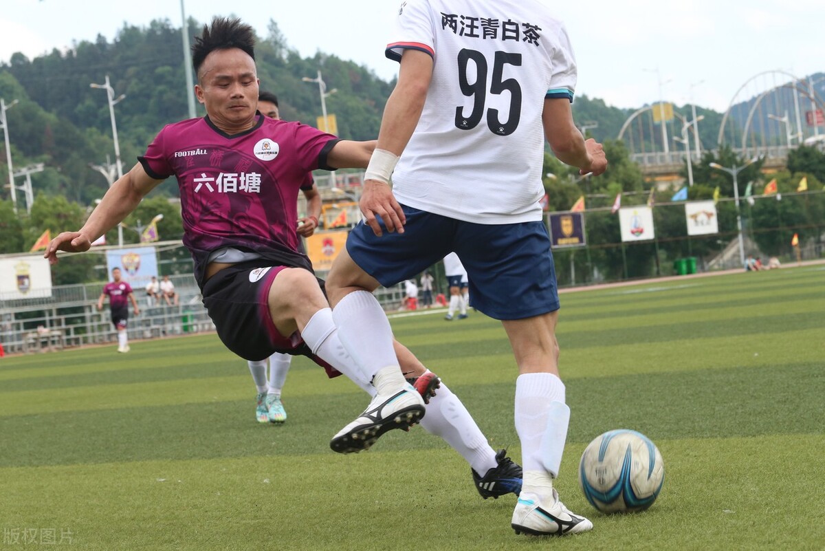 村超如果跟国足比赛会怎样,可以让村超踢世界杯吗