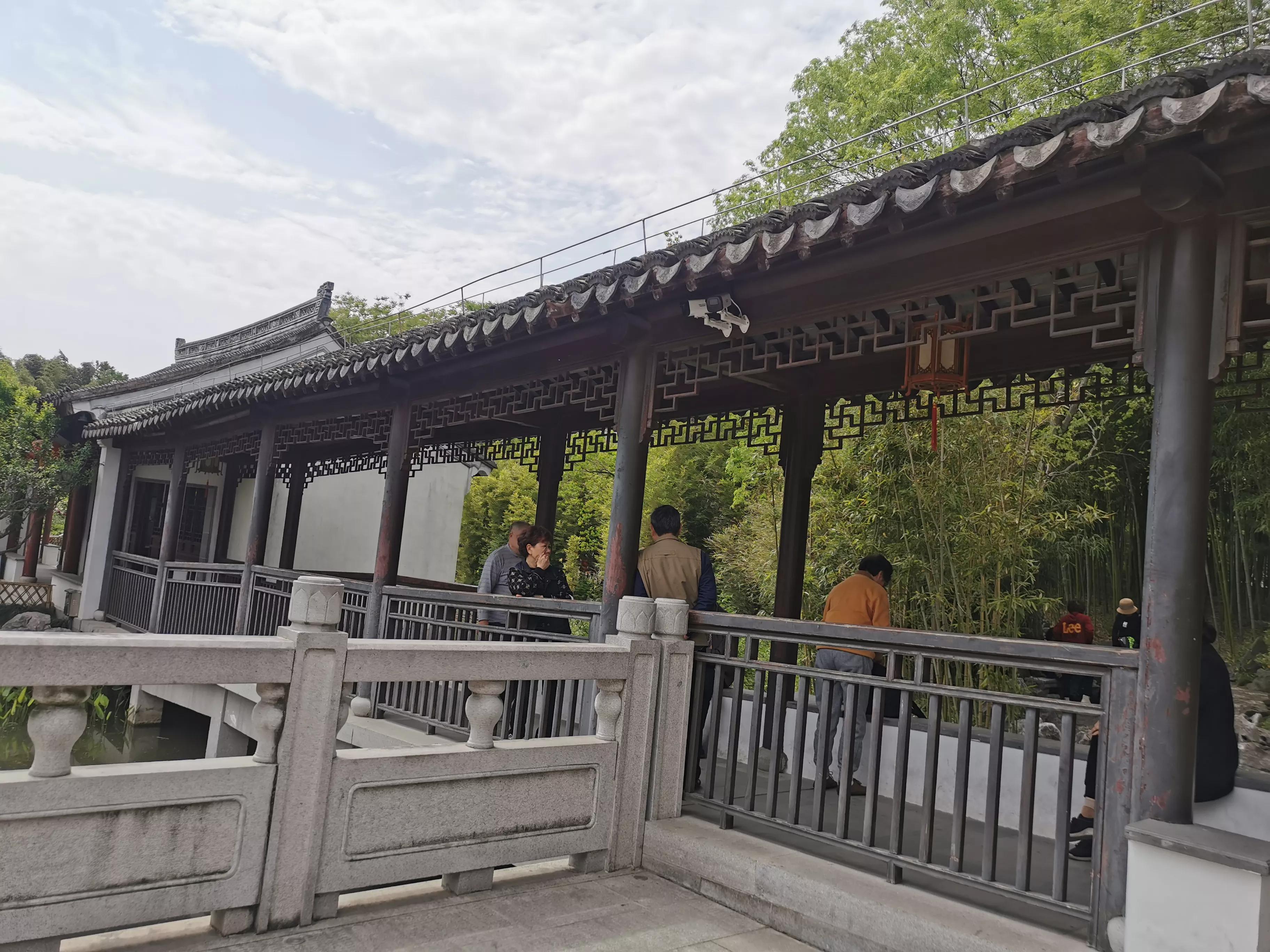 上海园林古猗园,上海古猗园留下美丽景色