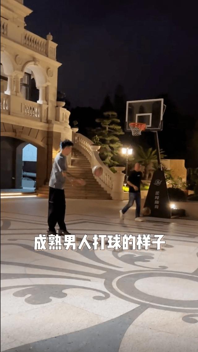 张镇麟代言特步视频,张镇麟大牌