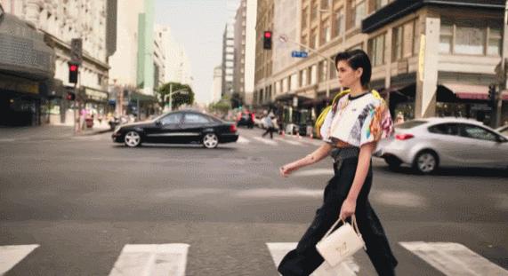 拒绝撞包的奢侈品包,这5款包包背出去一定会被夸好看