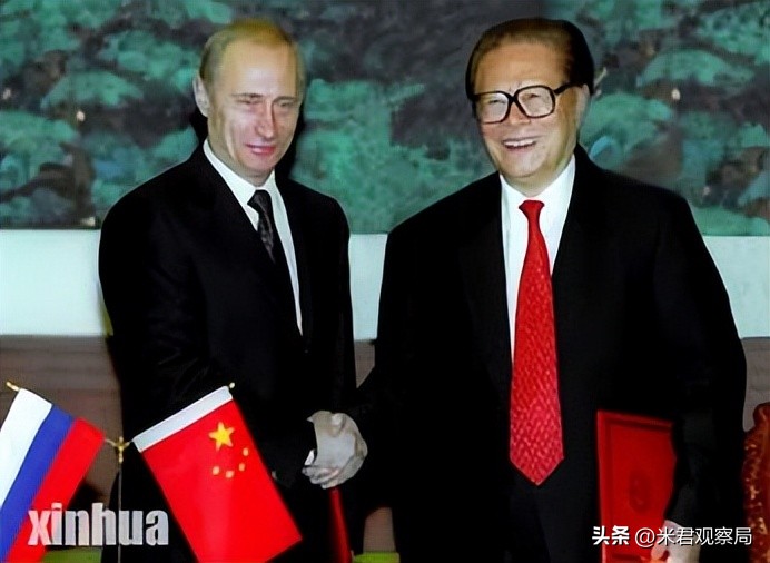 江老爷子的文艺天赋：懂八国语言，还是京剧票友和书法家