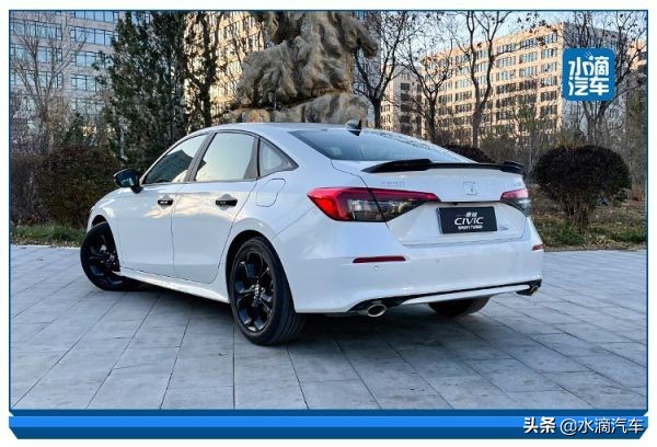 十代思域和十一代思域图片,本田十一代思域1.5t高低功率区别