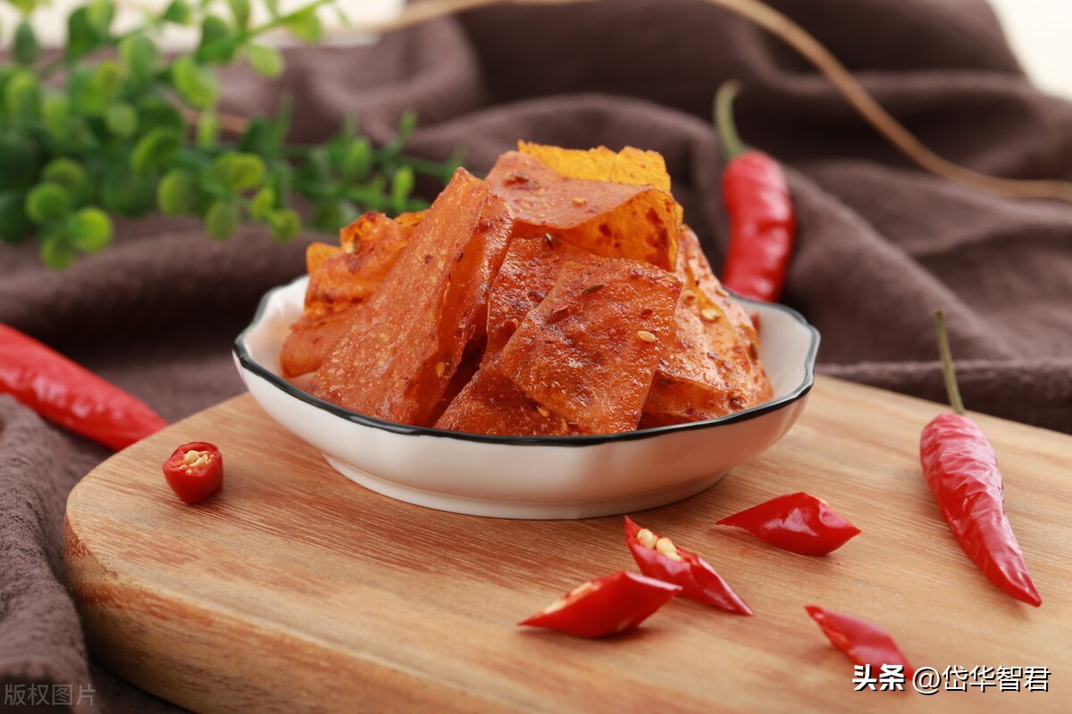 休闲鱼制品龙头，劲仔食品：辣味零食属优质赛道，成长空间充足