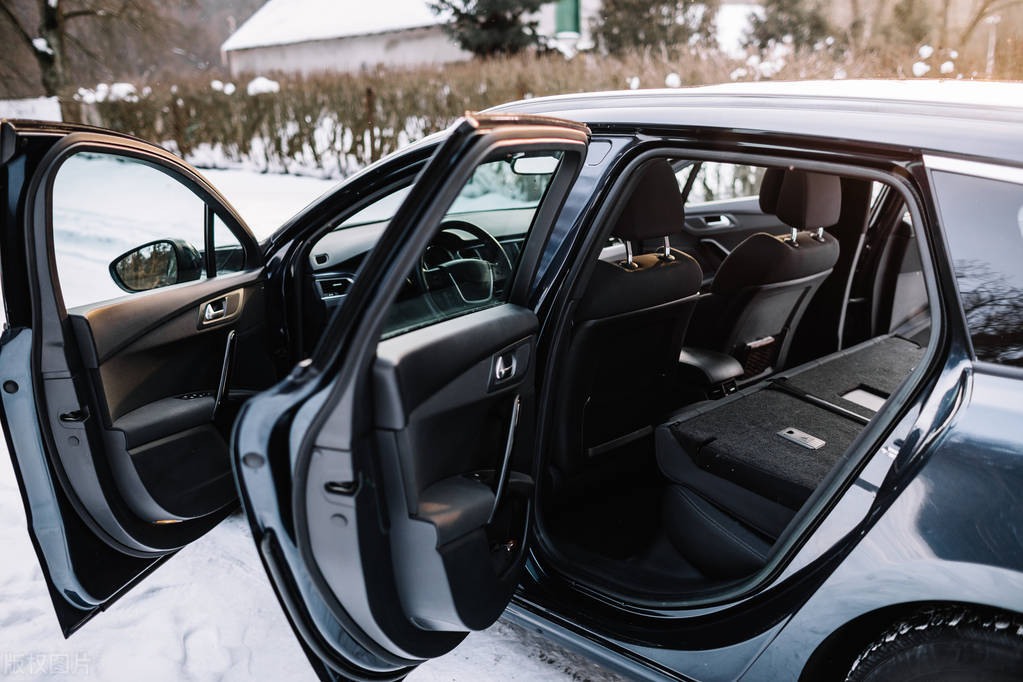 提新车需要注意些什么事项,提新车需要注意哪些事项