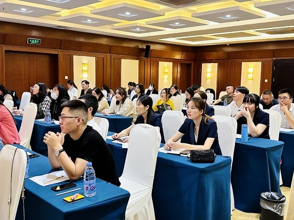 深度赋能筑牢根基德立提升品牌服务力，聚势终端渠道升级腾飞