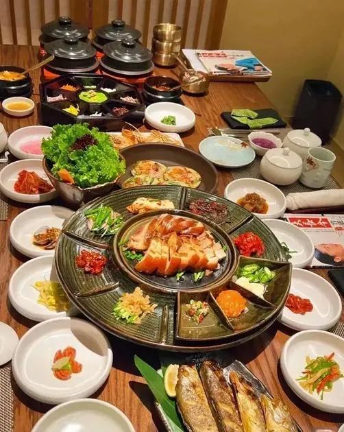 中日韩年夜饭,韩国的年夜饭是什么样子的