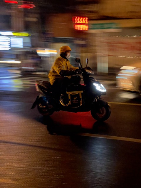 美团外卖众包一个月能赚多少钱,美团外卖骑手和众包哪个赚钱