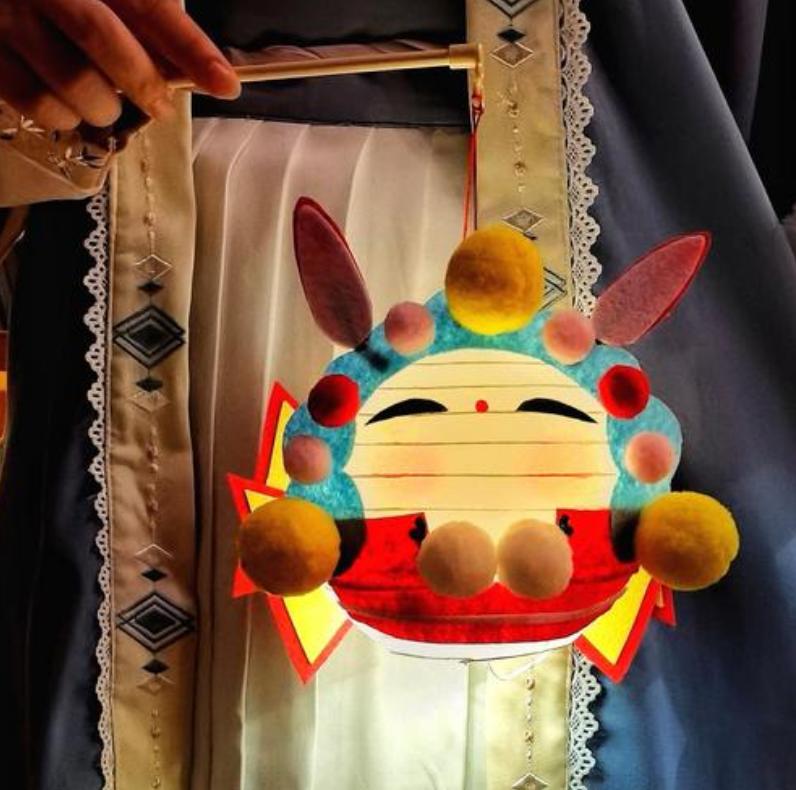 制作简易中秋灯笼儿童手工,家庭手工亲子制作中秋节灯笼