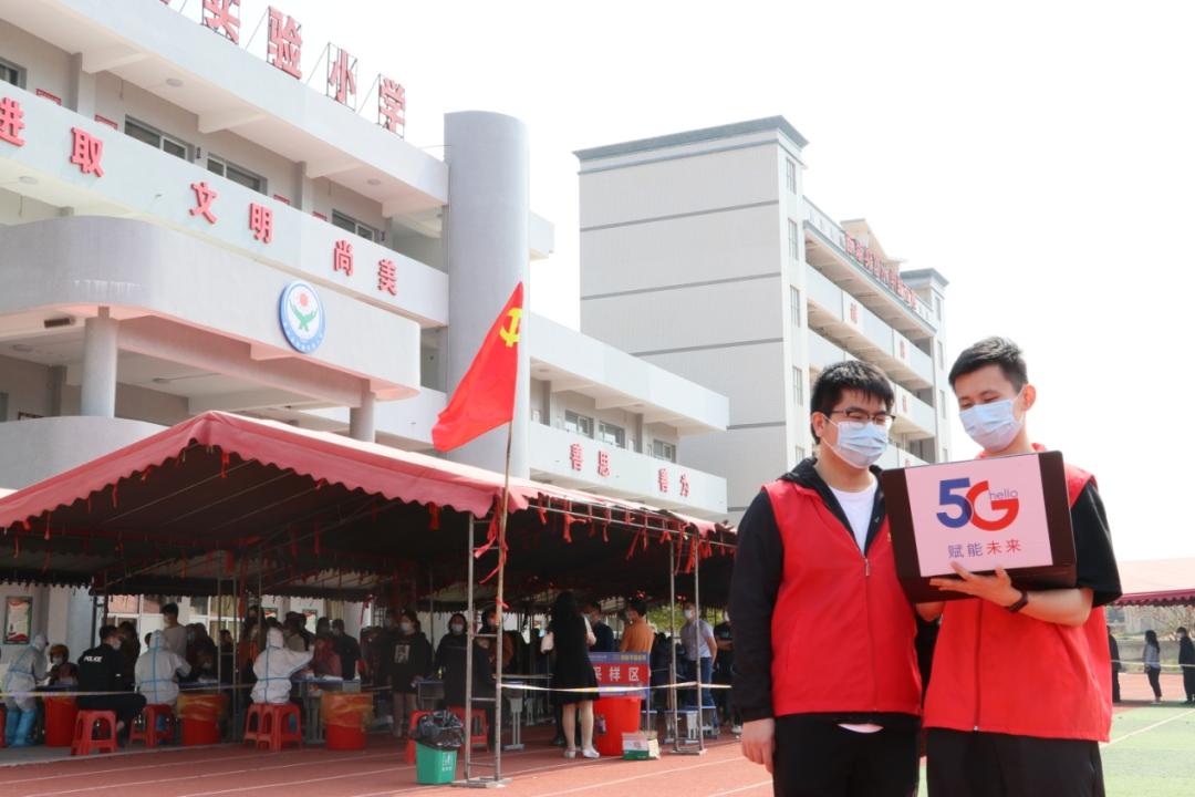 鍑哄緛鎸傚竻,鍑哄緛瑾撹█