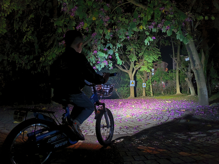 夜间骑行必须要有好车灯,骑行车灯推荐排行