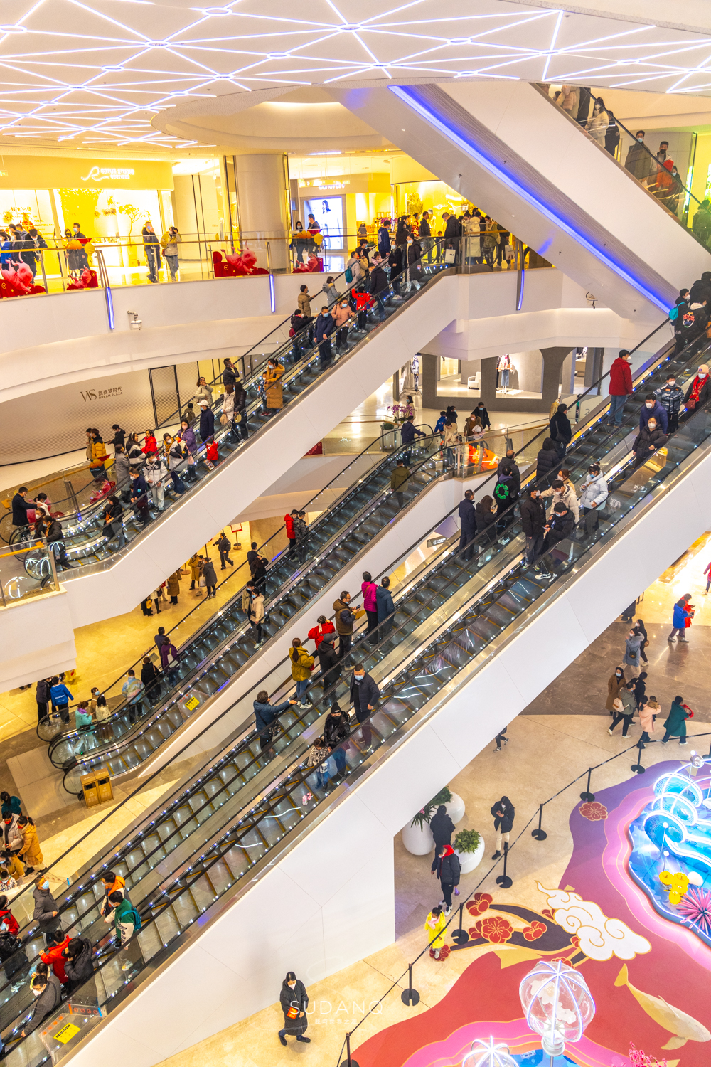 武汉的商场是不是全球最大的,武汉的商场亚洲最大