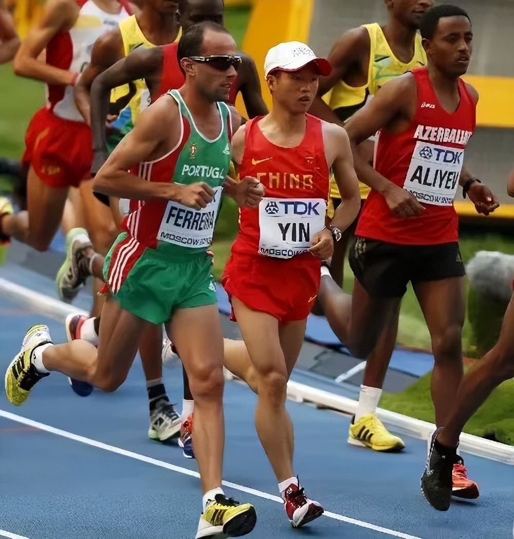 尹顺金巅峰照片,尹顺金的跑姿