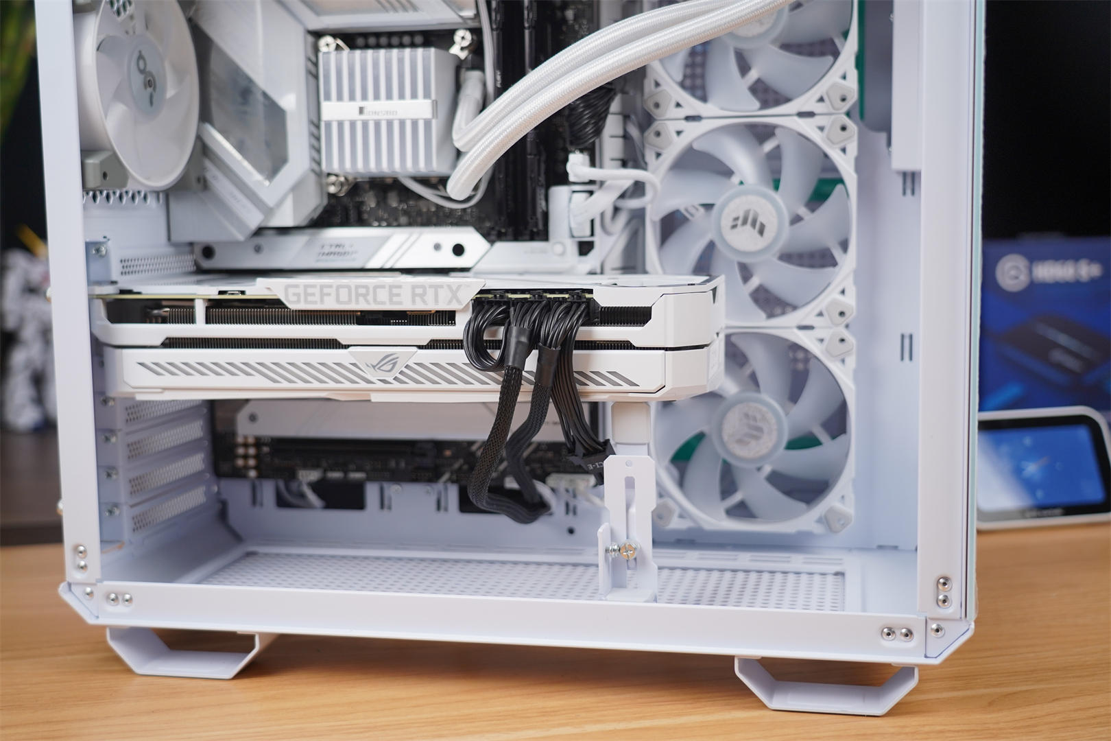 rogz690-a吹雪ddr4,rogz690吹雪d5