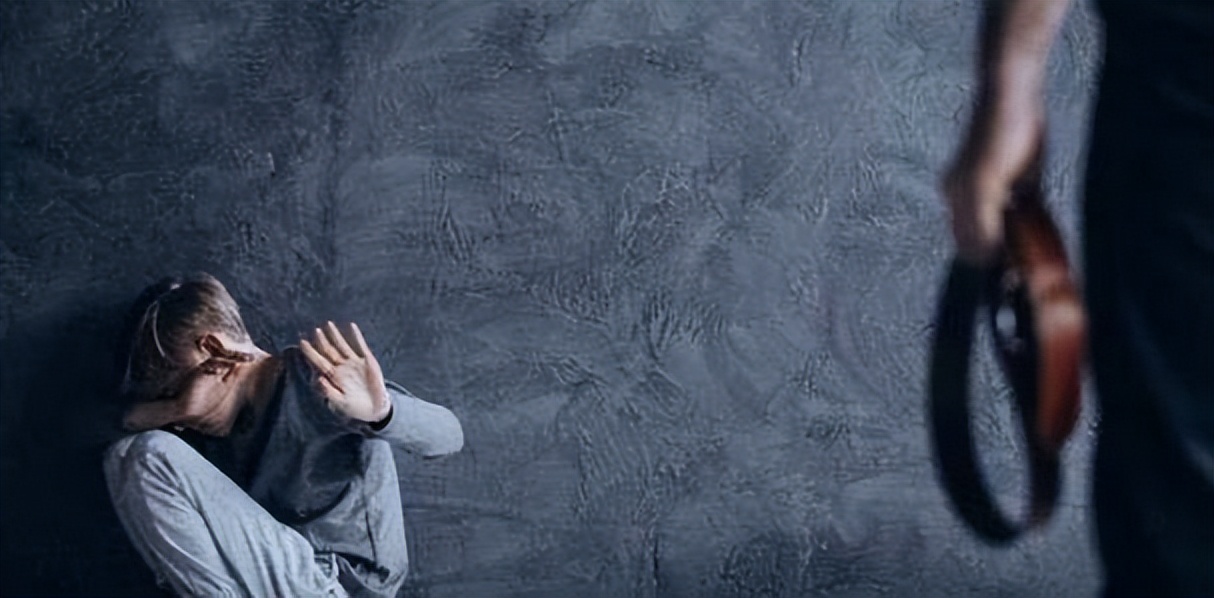 90后杀手被判死刑一脸微笑,90后杀手判死刑