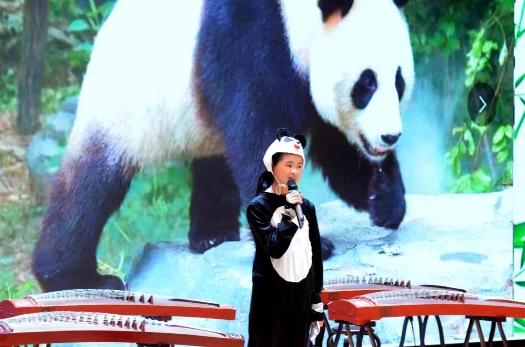 法国欧坦市市长一行来渝交流考察,法国欧坦市市长访问学校