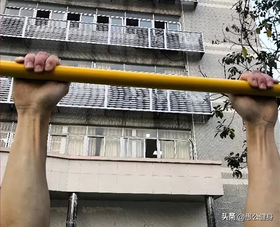 打篮球必练的提升上肢力量的训练,女性上肢力量训练100个动作