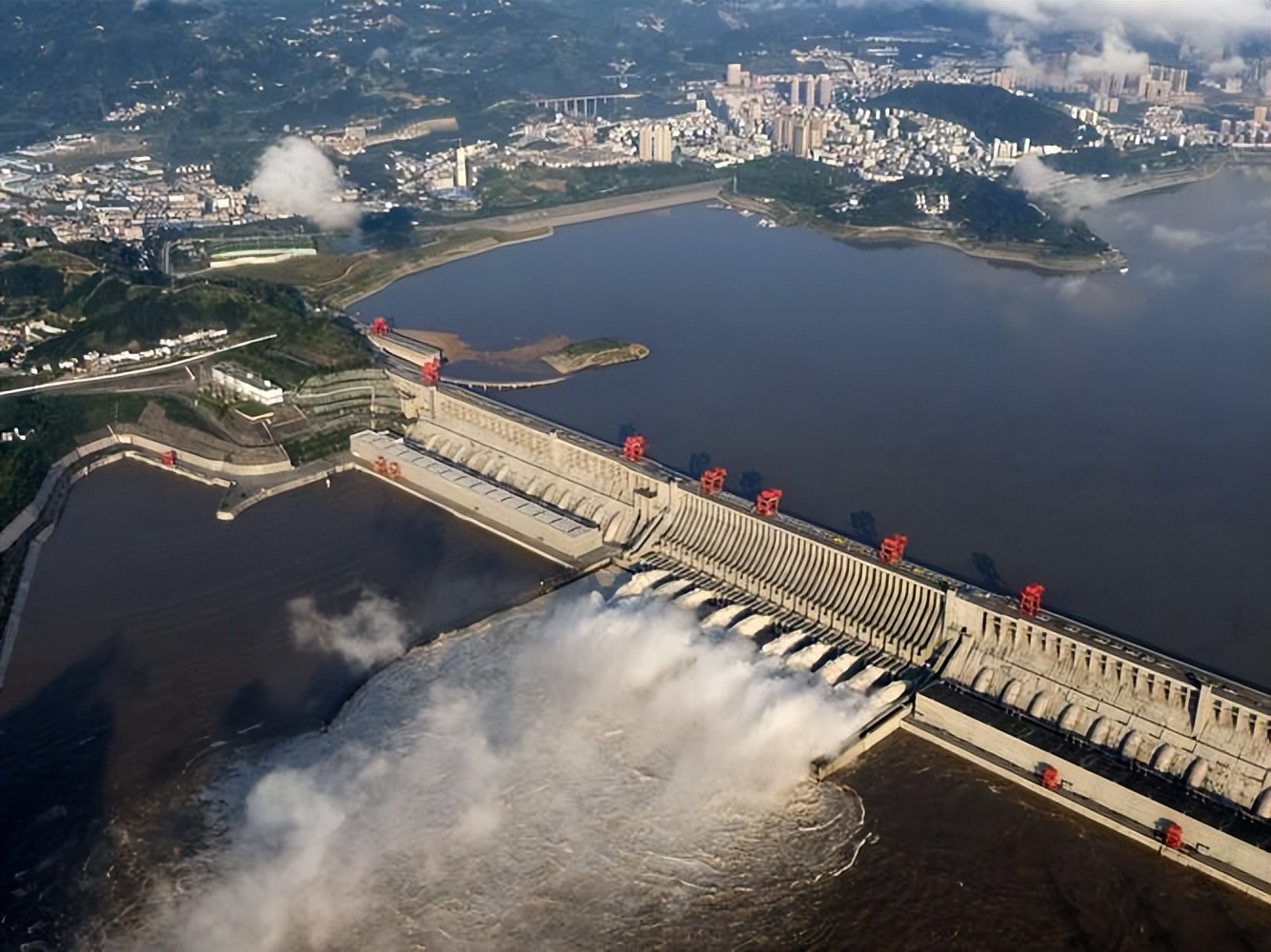 三峡大坝为什么要保持145水位,三峡大坝水位145米能发电吗