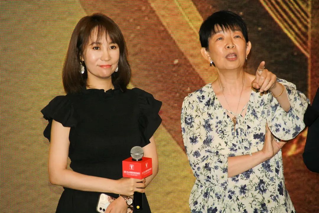 找个借口说分手就分手,还是开了口说分手就分手