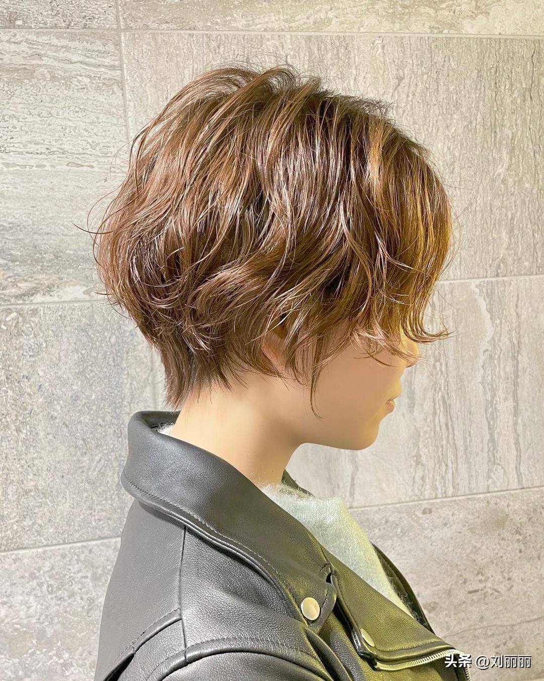 女士发型短发如何剪,剪时尚发型短发简单又好看