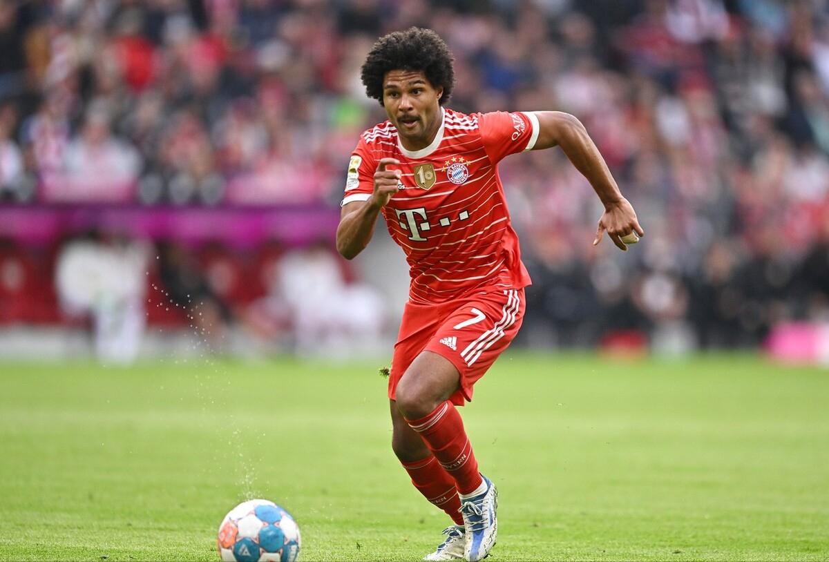 拜仁慕尼黑马内年薪,拜仁慕尼黑身价2021