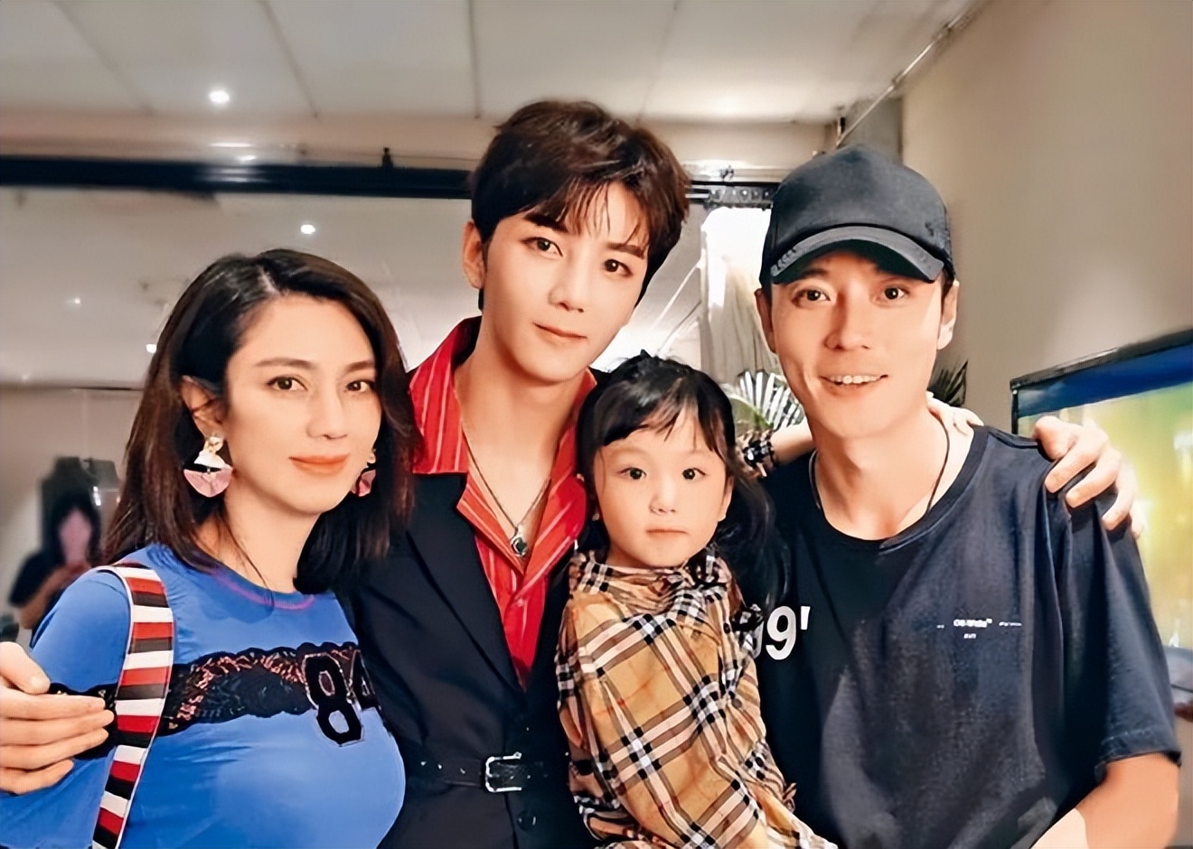 洪欣曾想换掉毕滢遭男方拒绝,毕滢洪欣真实关系