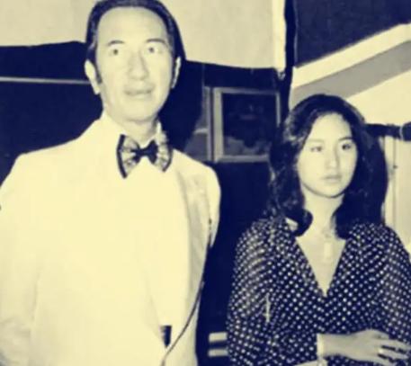 何超琼许晋亨门当户对,陈百强与何超琼门当户对