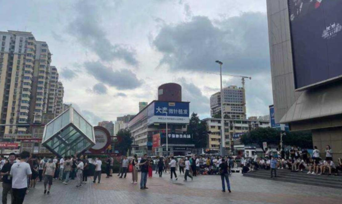 华强北一代山寨机鼻祖陈金陵,华强北山寨机大王陈金陵