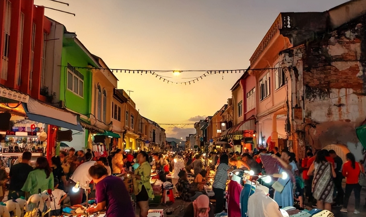 普吉岛旺季旅游攻略,普吉岛夜市旅游攻略