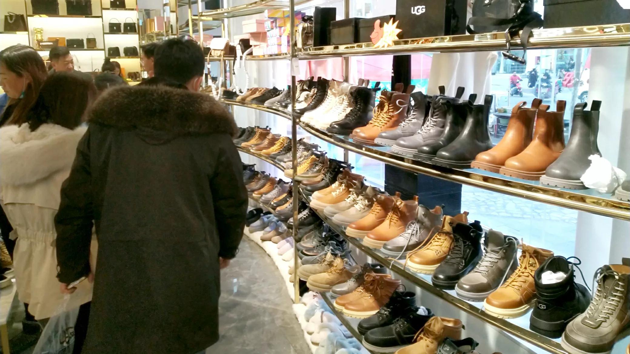 全国最大羊毛靴电商采购平台，中国皮都，桑坡记忆