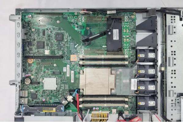 主板多余的4针接口能做什么,主板接口类型选什么